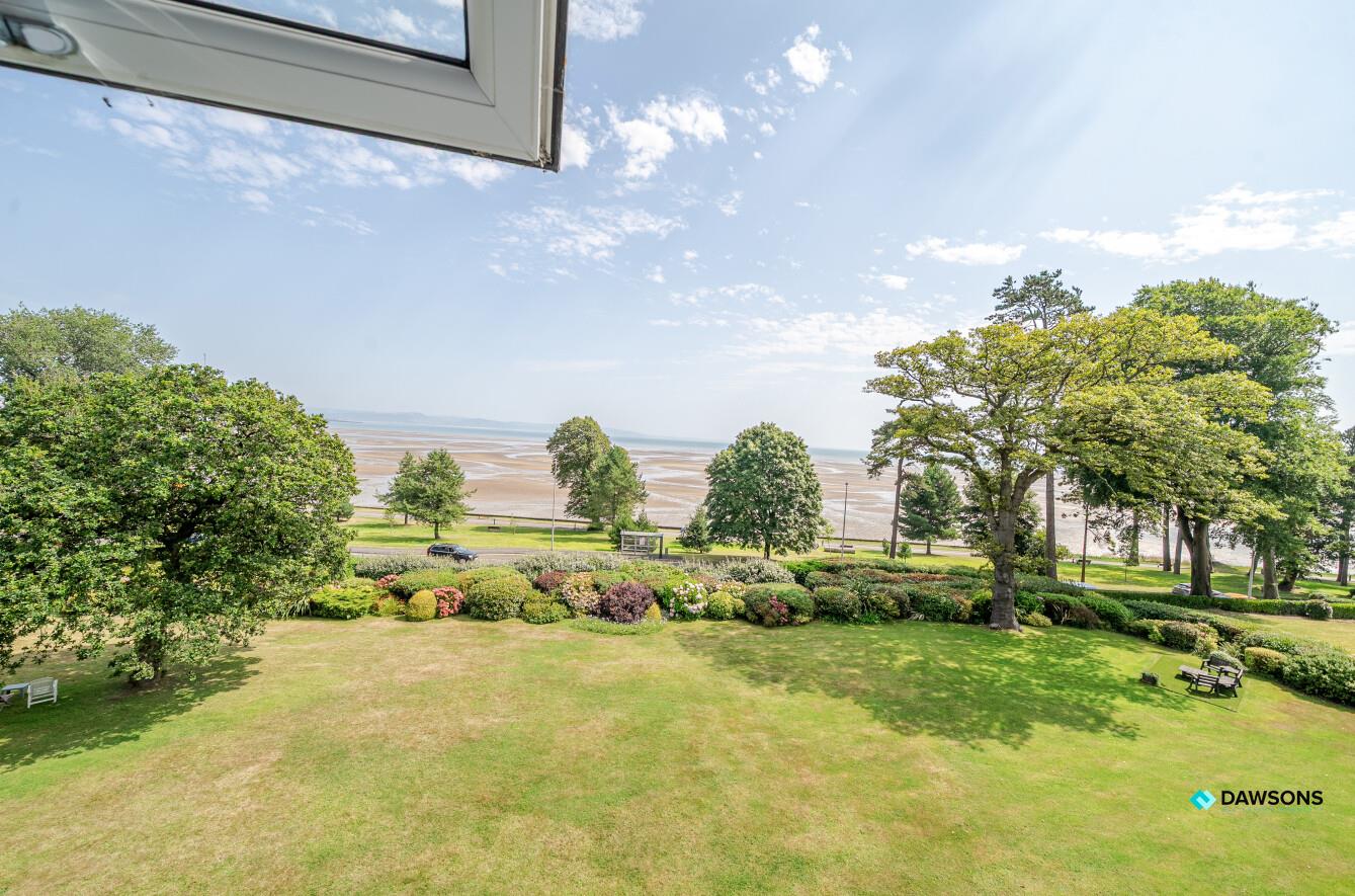 Huntington Close, West Cross, Swansea, SA3 5AL